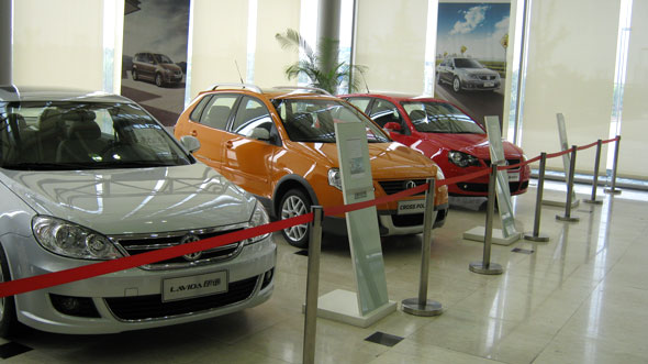 im Ausstellungsraum Volkswagen Shanghai